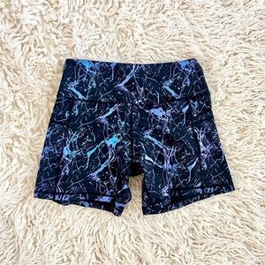 Curves’n’Combatboots CNC Northern lights shorts